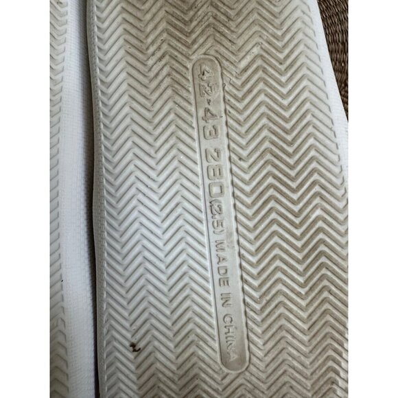 Smiley Face Adult men’s size 10 smiley slippers used - Picture 8 of 12